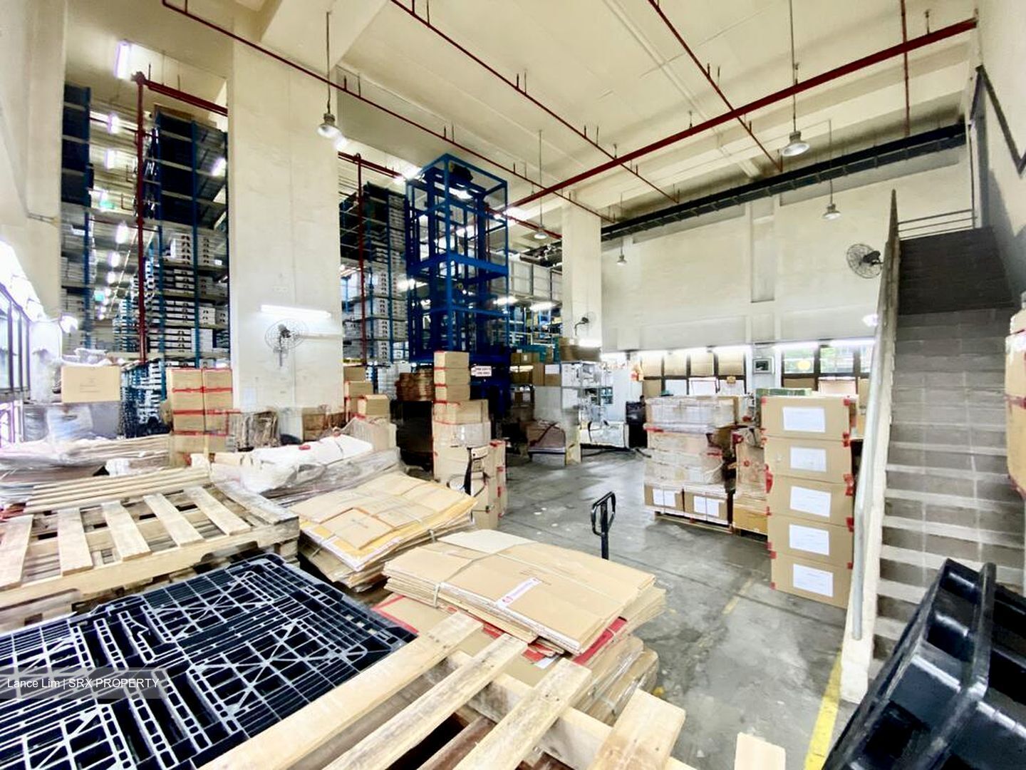 Food Point @ Tai Seng (D13), Warehouse #506889431